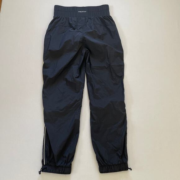 Fabletics Pants Small Black Ultra High Waisted Performance Athleisure Casual New - Picture 2 of 7